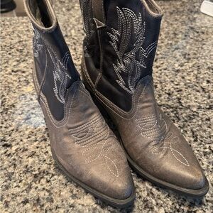 Black and Gray Embroidered Cowboy Boots